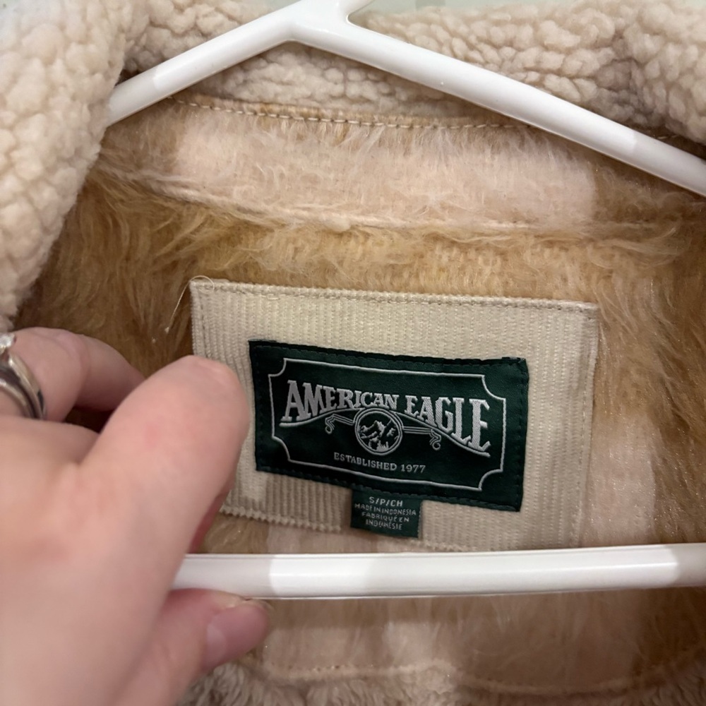 American Eagle Outfitters Cream and Tan Fleece Jacket - Picture 2 of 7